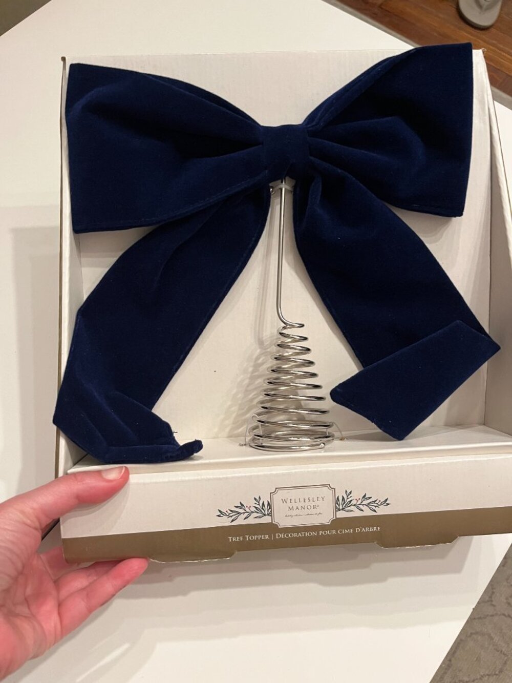 Navy Velvet‎ Bow Christmas Tree Topper by Wellesley Manor